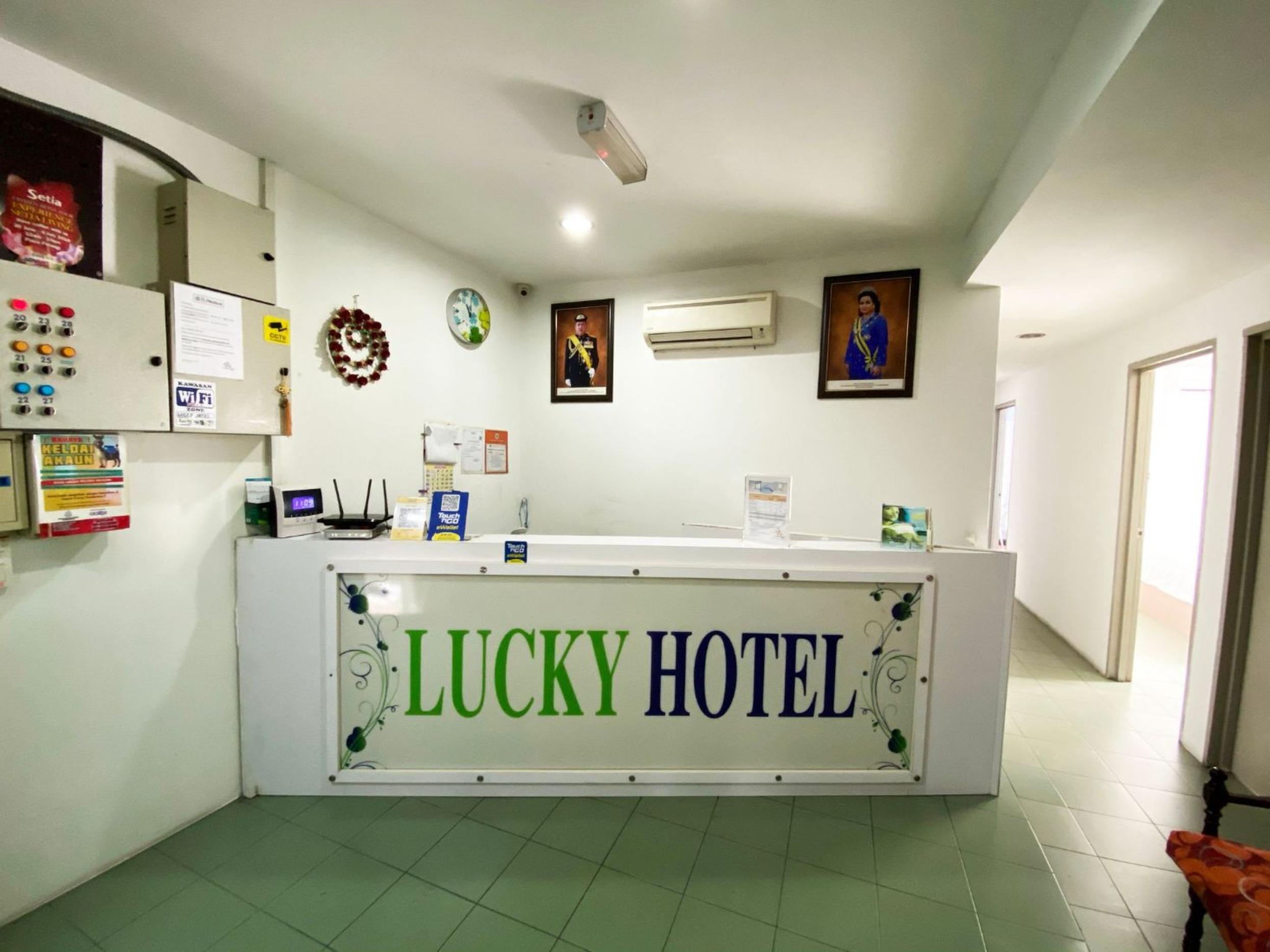 Lucky Hotel Τζόχορ Μπάχρου Εξωτερικό φωτογραφία