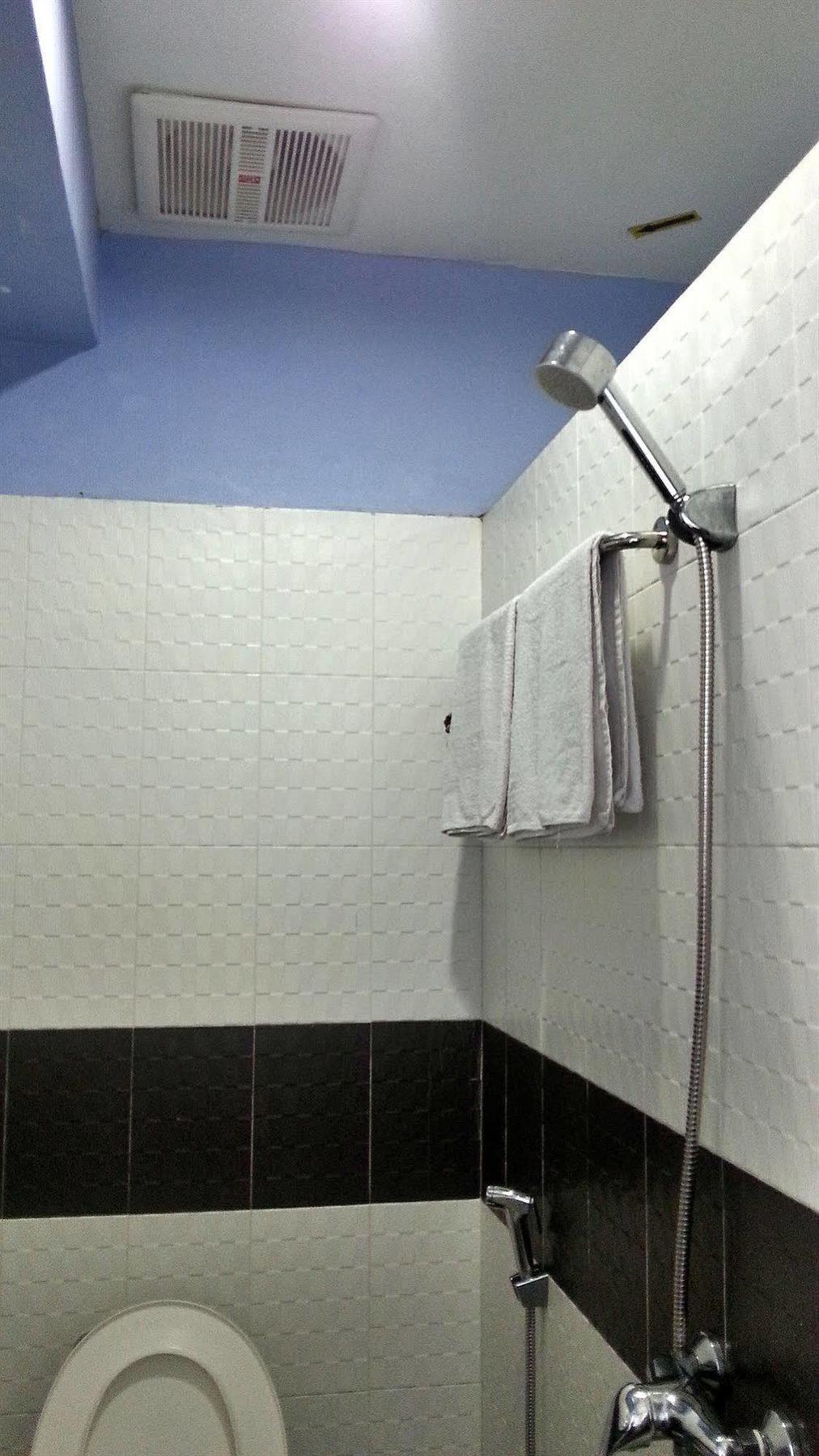 Lucky Hotel Τζόχορ Μπάχρου Εξωτερικό φωτογραφία